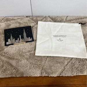 Kate Spade. Make it mine Brydie Flap. Empire State Building.